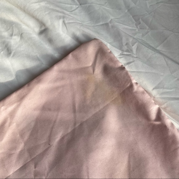 Sue Tsai Artist Pillow - Picture 4 of 4